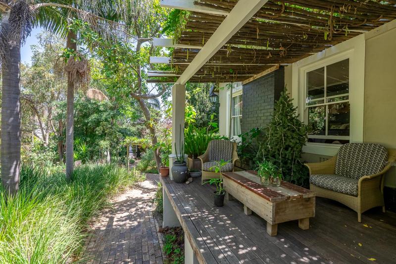 7 Bedroom Property for Sale in Somerset West Western Cape